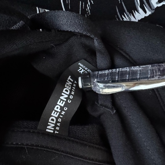 Independent Darkside‎ Golf Black Hoodie Sweater - Picture 6 of 9